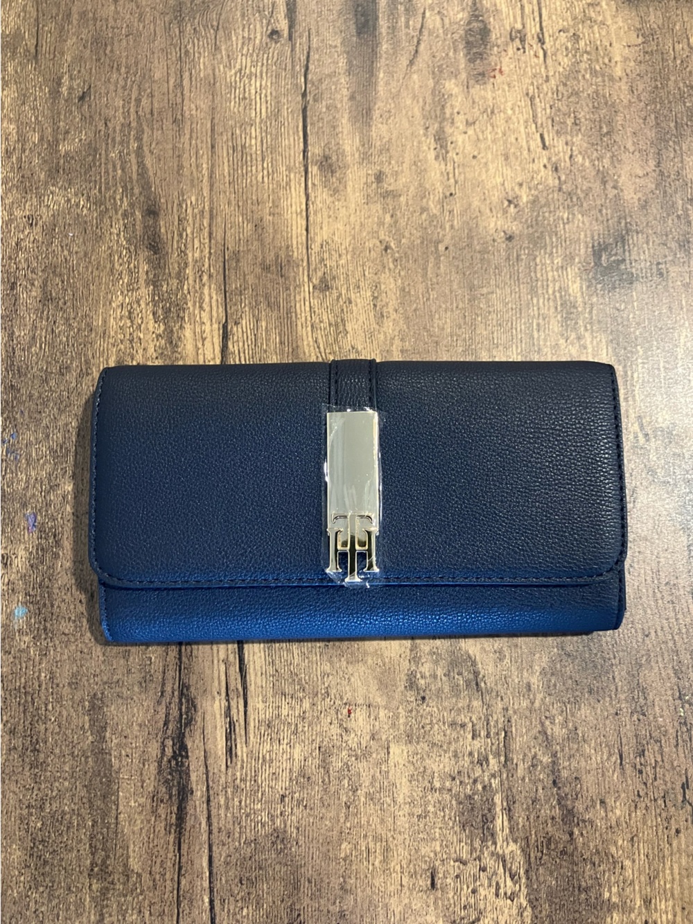 Tommy Hilfiger wallet